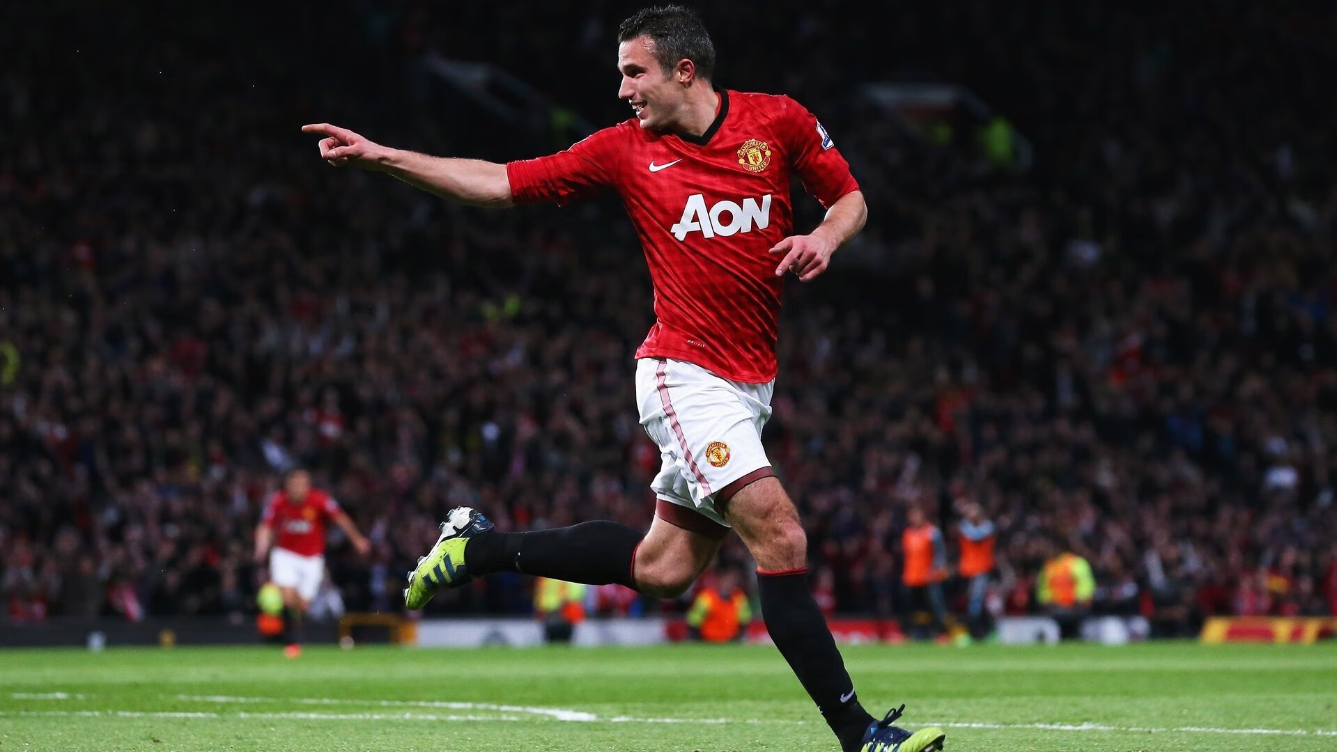 边后卫插上是否正在改变现代比赛格局,边后卫转型中后卫